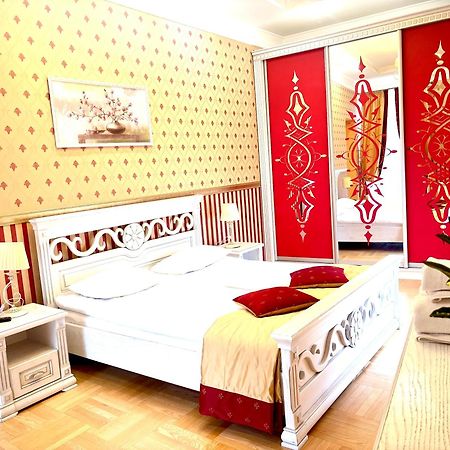 One Bedroom Apartment With Balcony-Kostyushka Street,16 Leópolis Exterior foto